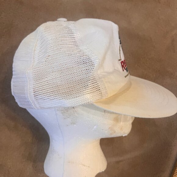 Vintage Red Man SnapBack Trucker Hat (AA2) - Picture 4 of 6